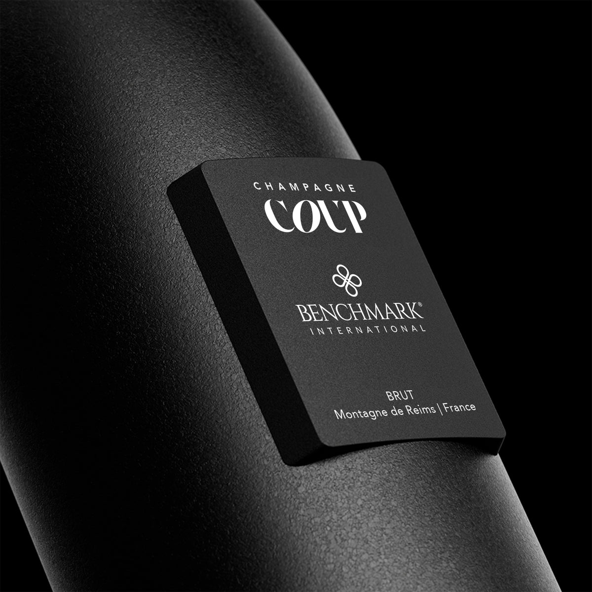 COUP - Benchmark - Custom Supreme Metal Case